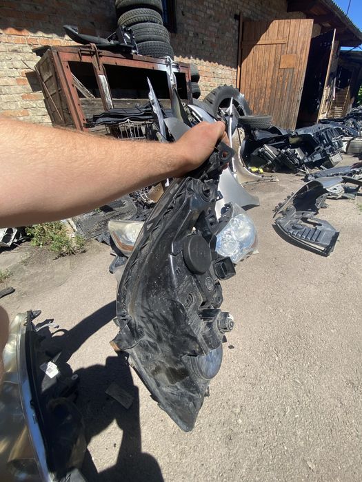 Фара Пежо 308 Т7 Peugeot 308 t7