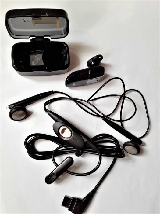 Гарнитура bluetooth Samsung WEP 200