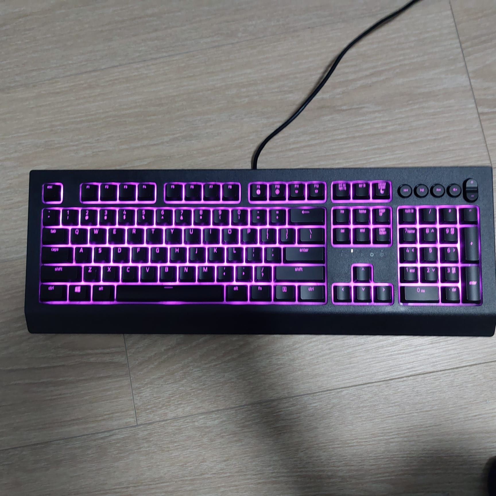 Klawiatura razer cynosa v2