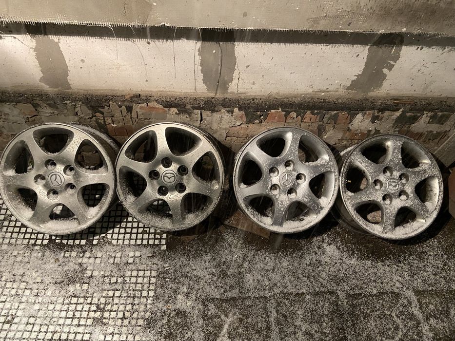 Диски Mazda R15.   Продам