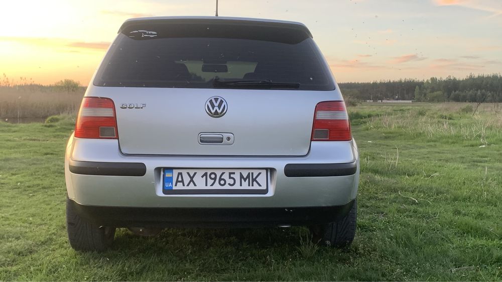 Volkswagen Golf4(идеал)