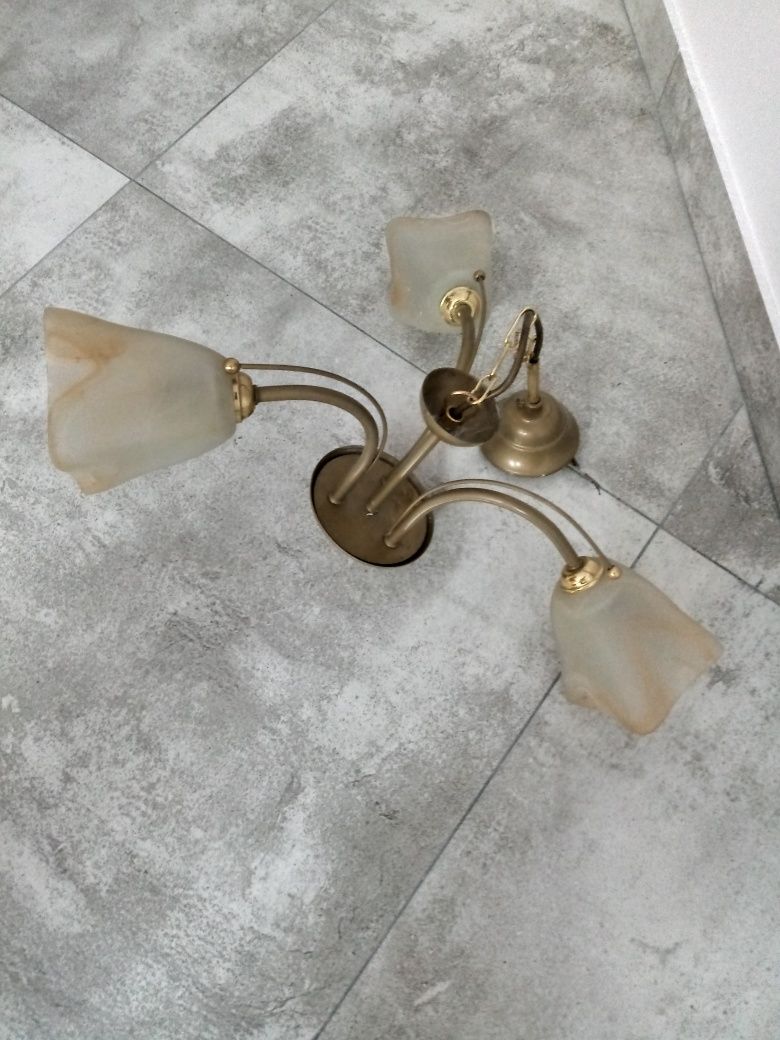 Lampa z kloszami