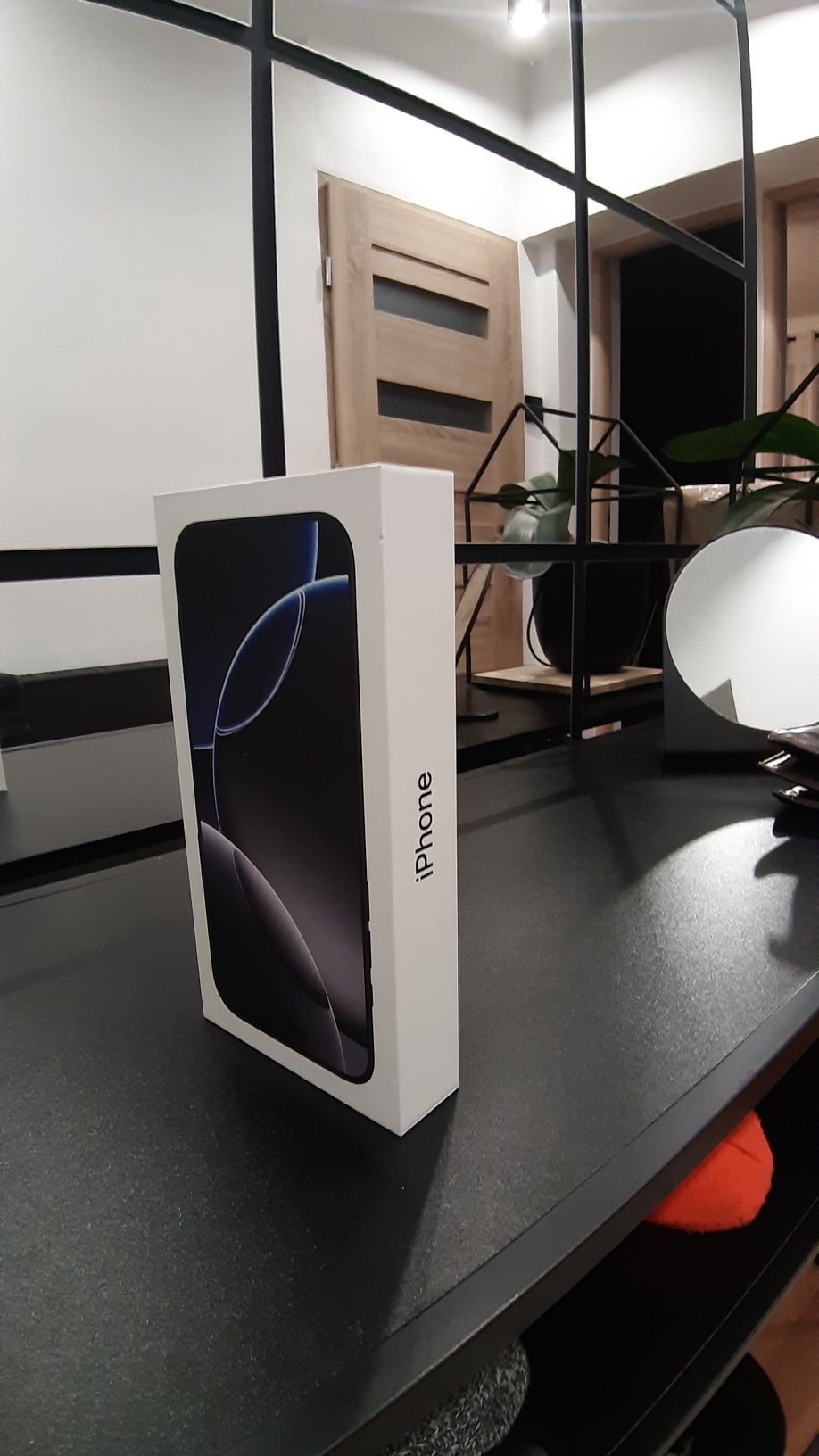 Apple iPhone 16 Pro Max 256GB Czarny Tytan