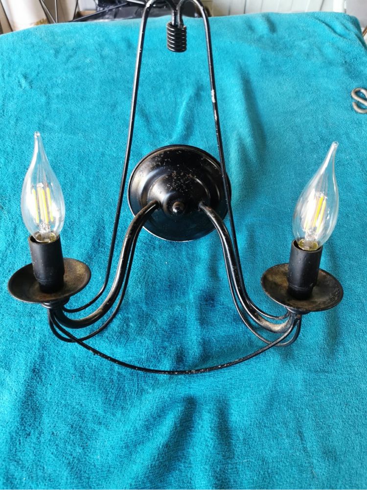 Candeeiro de parede com lampadas