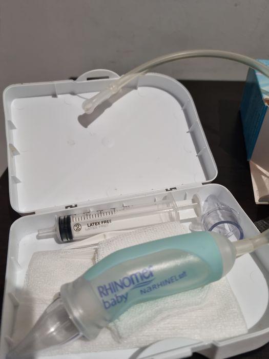 Aspirador nasal para bebé com recargas Rhinomer