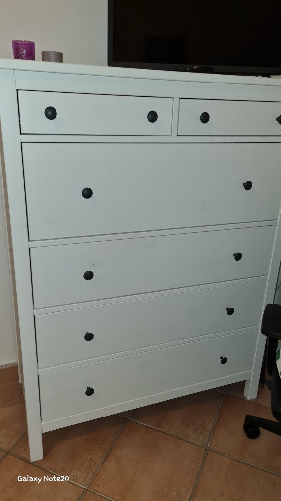 Cómodas Hemnes Ikea