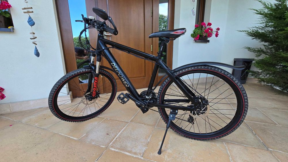 Rower elektryczny , rama M/L, koła 26 cali