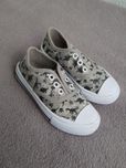 Nowe buty chłopięce 27 28 trampki tenisówki kapcie