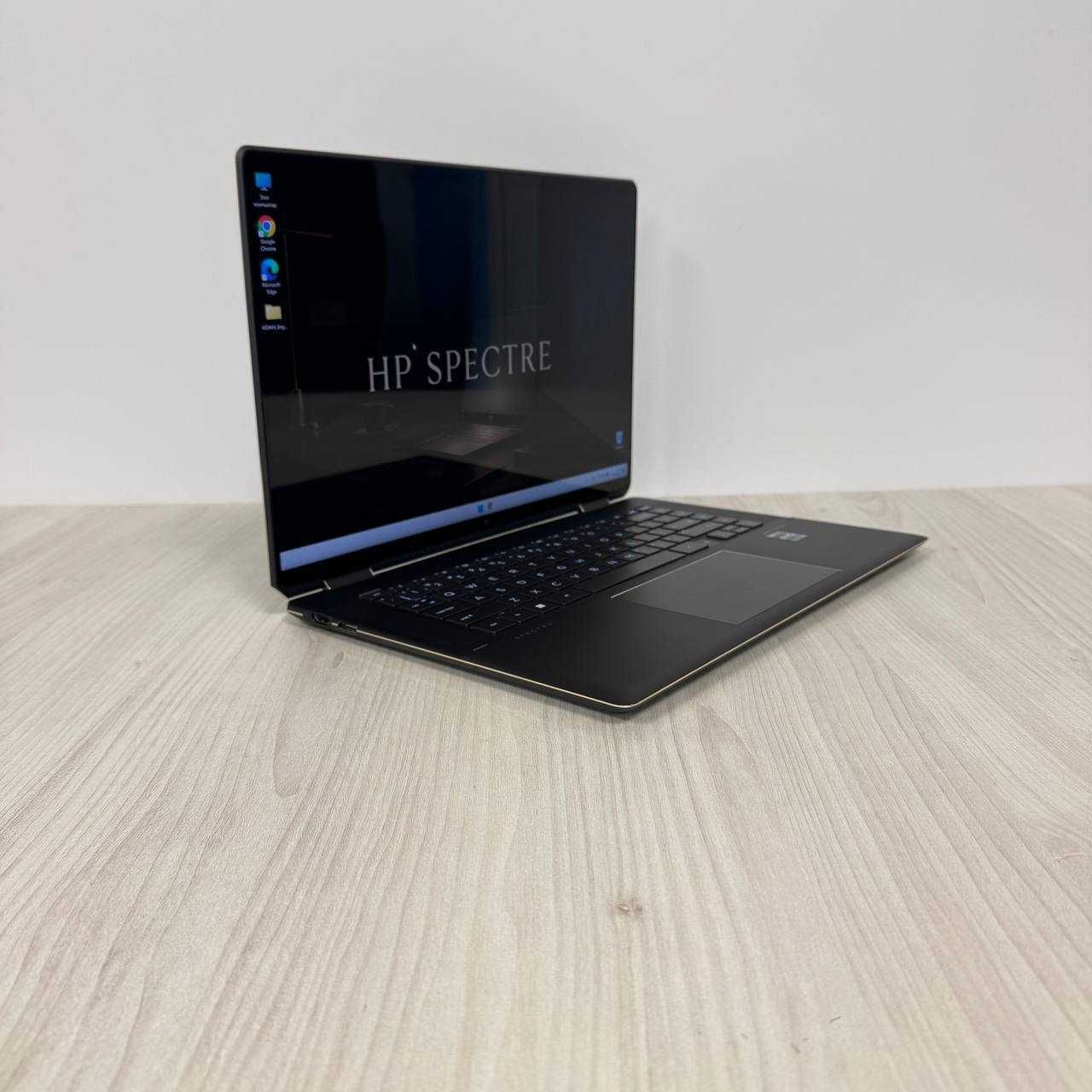 HP Spectre 16-f2013dx x360 3K i7-13700H 16GB SSD 512GB Iris Xe