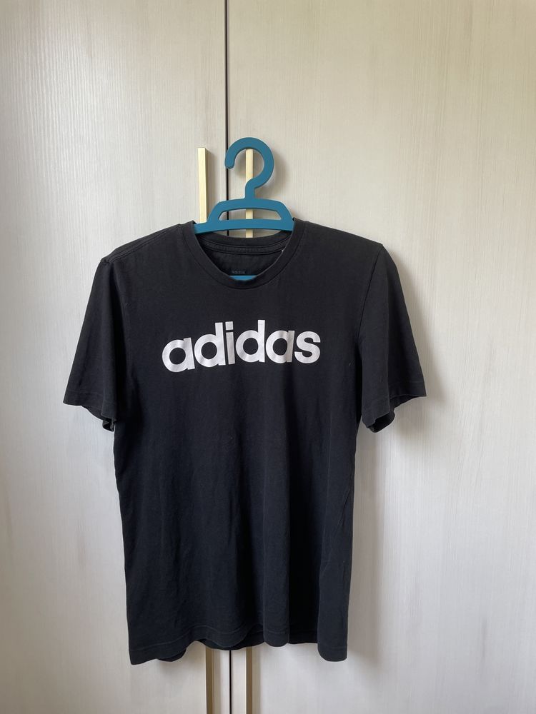 Футболка adidas