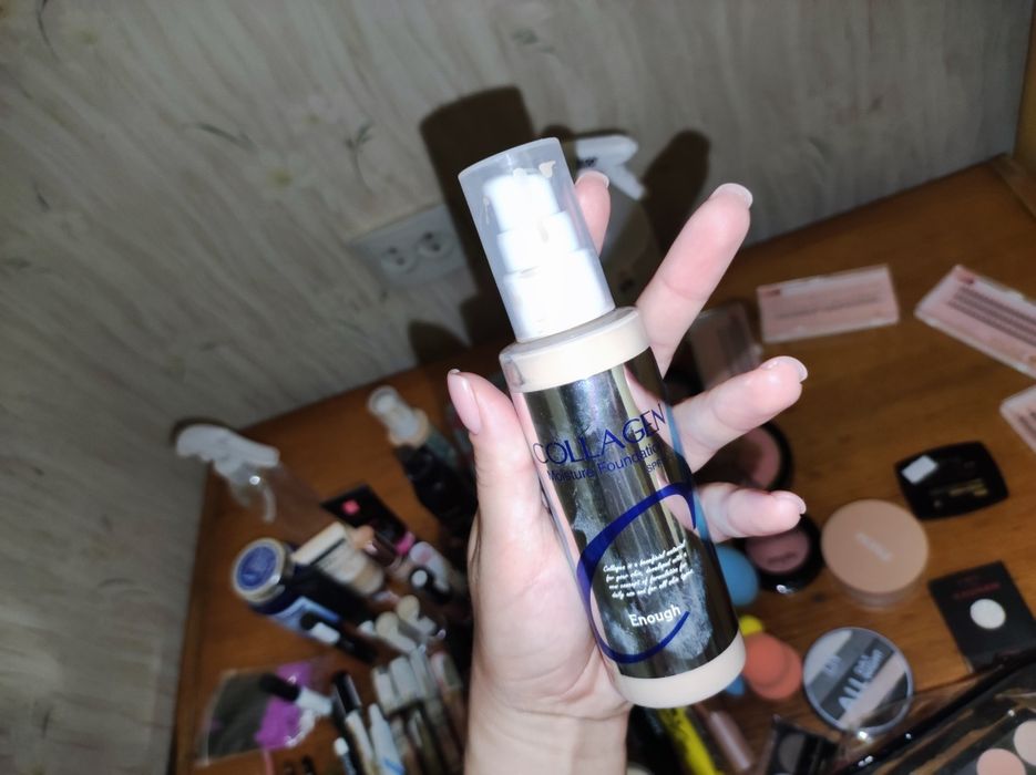 Косметика для професійного макіяжу