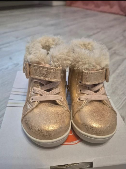 Botki dziecięce ocieplane