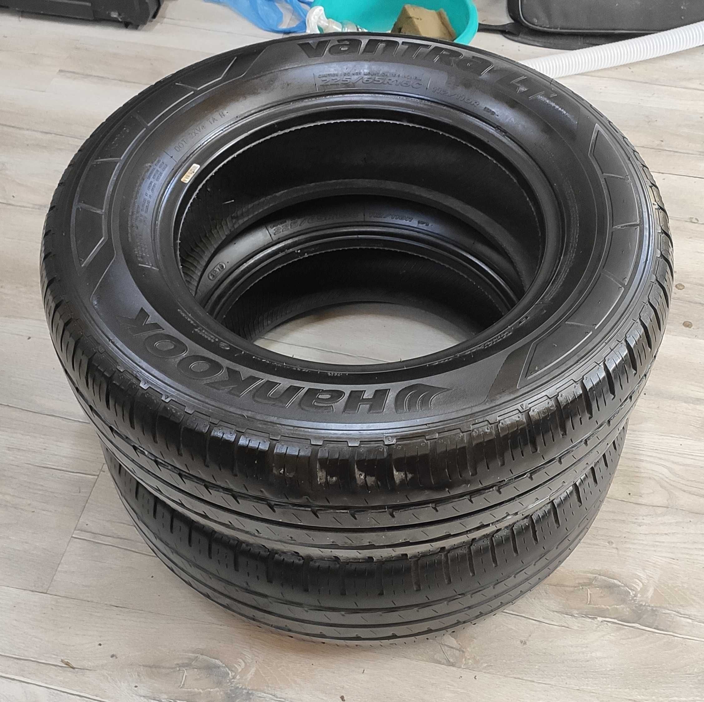 Шини Б/У Hankook Vantra LT 225/65 R16C 112/110R 2 шт.