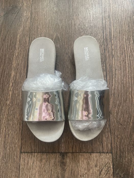 Кожаные шлепанцы Michael Kors! Оригинал! Недорого