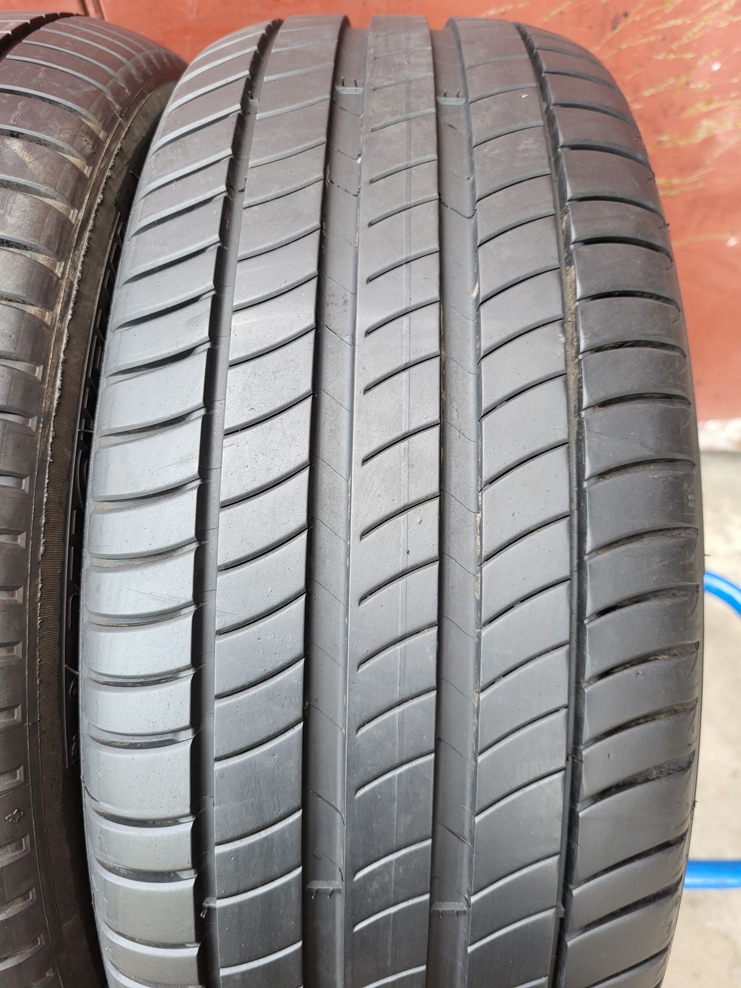 225/50/18 R18 MICHELIN Primacy 3 4шт ціна за 1шт літо шини