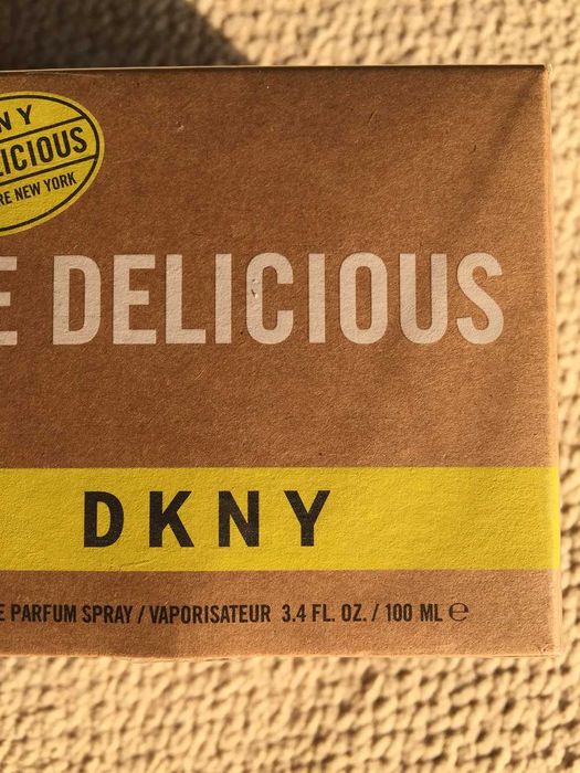 Perfume senhora --- DKNY Be Delicious --- 100 ml  ( novo e orginal )