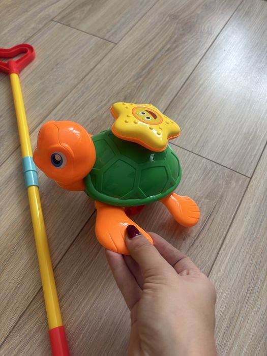 Żółw na patyku pchacz zabawka