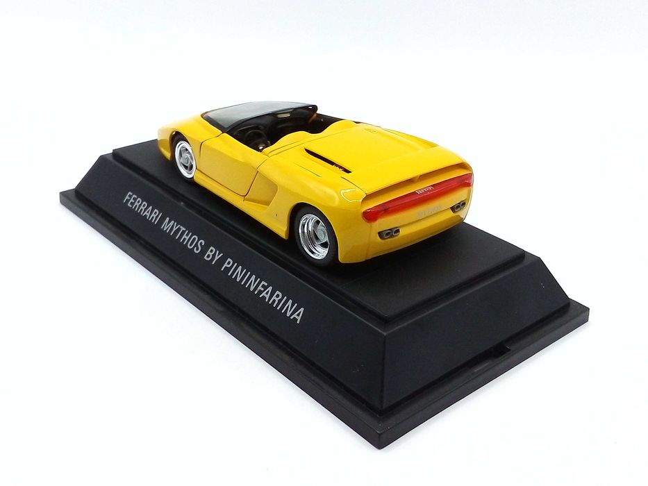 Ferrari Mythos by Pininfarina - skala 1:43 - Revell