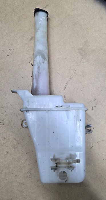 Бачок омивача Hyundai Santa Fe SM Санта Фе 1 розборка шрот запчастини