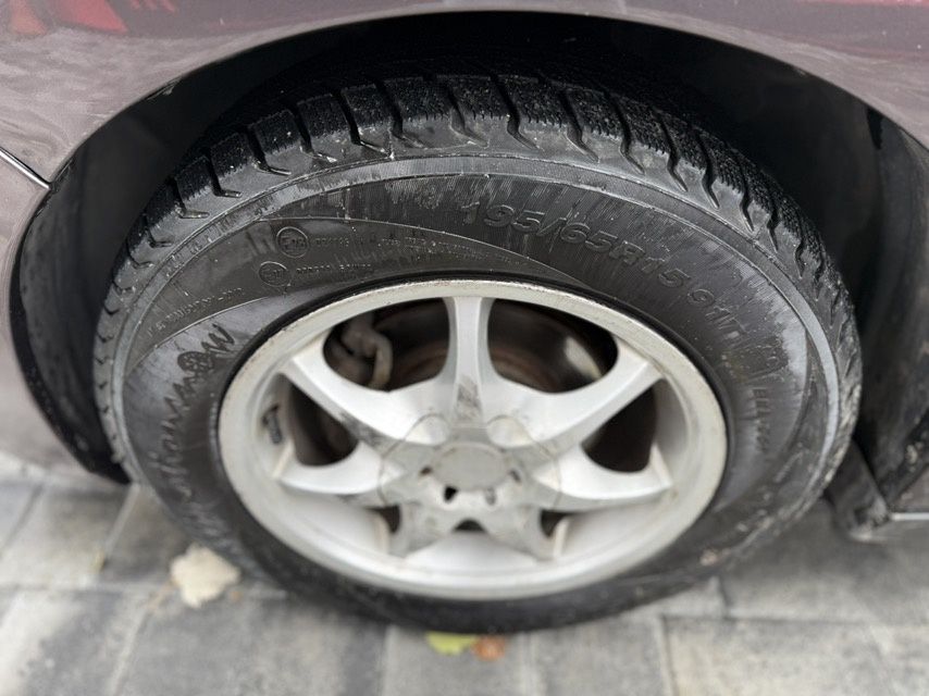 Продам Nissan Tiida  1.6i Automat 2008.