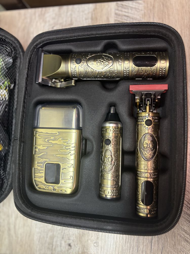 Набір для стрижки і бриття men's grooming set 740