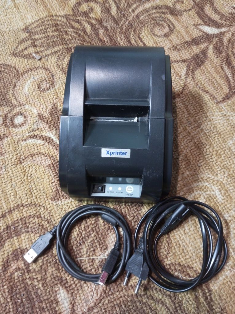 POS-принтер XPrinter XP-58IIH USB для печати чеков.