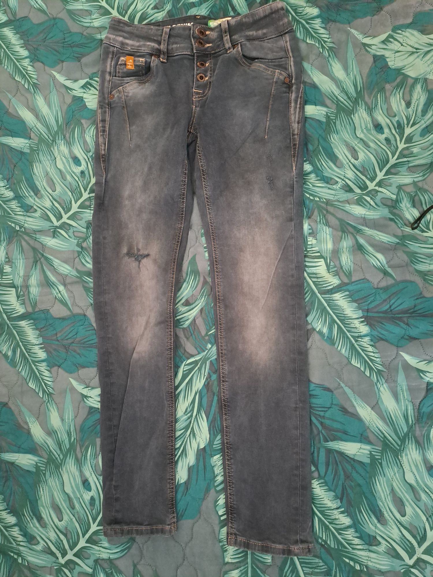 (1140) Spodnie damskie r.XS Miracle of denim