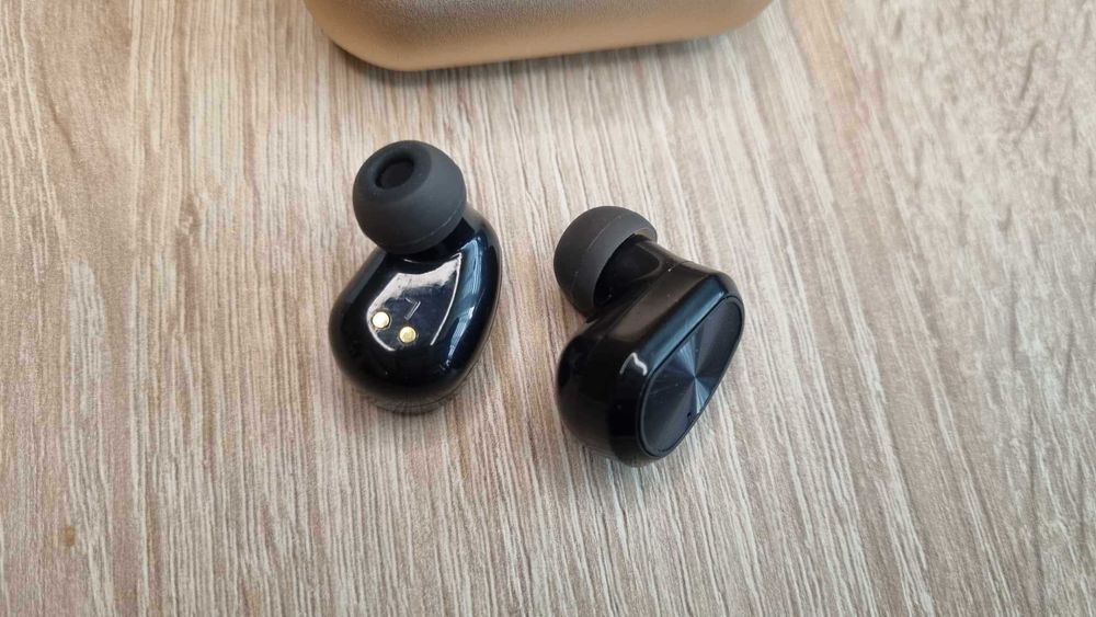 Bezprzewodowe słuchawki bluetooth 5.0 z powerbank