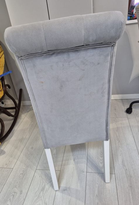 Krzesła do salonu jadalni glamour