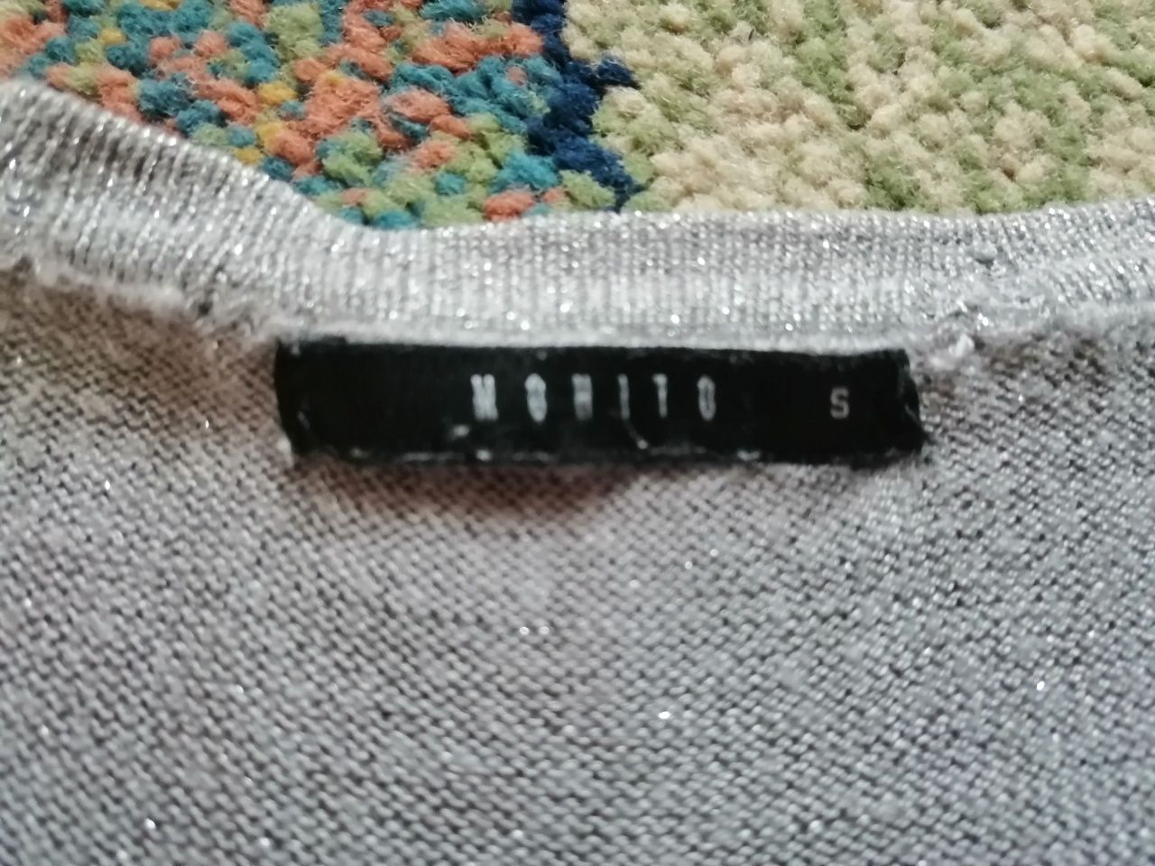 Sweterek srebrny Mohito S