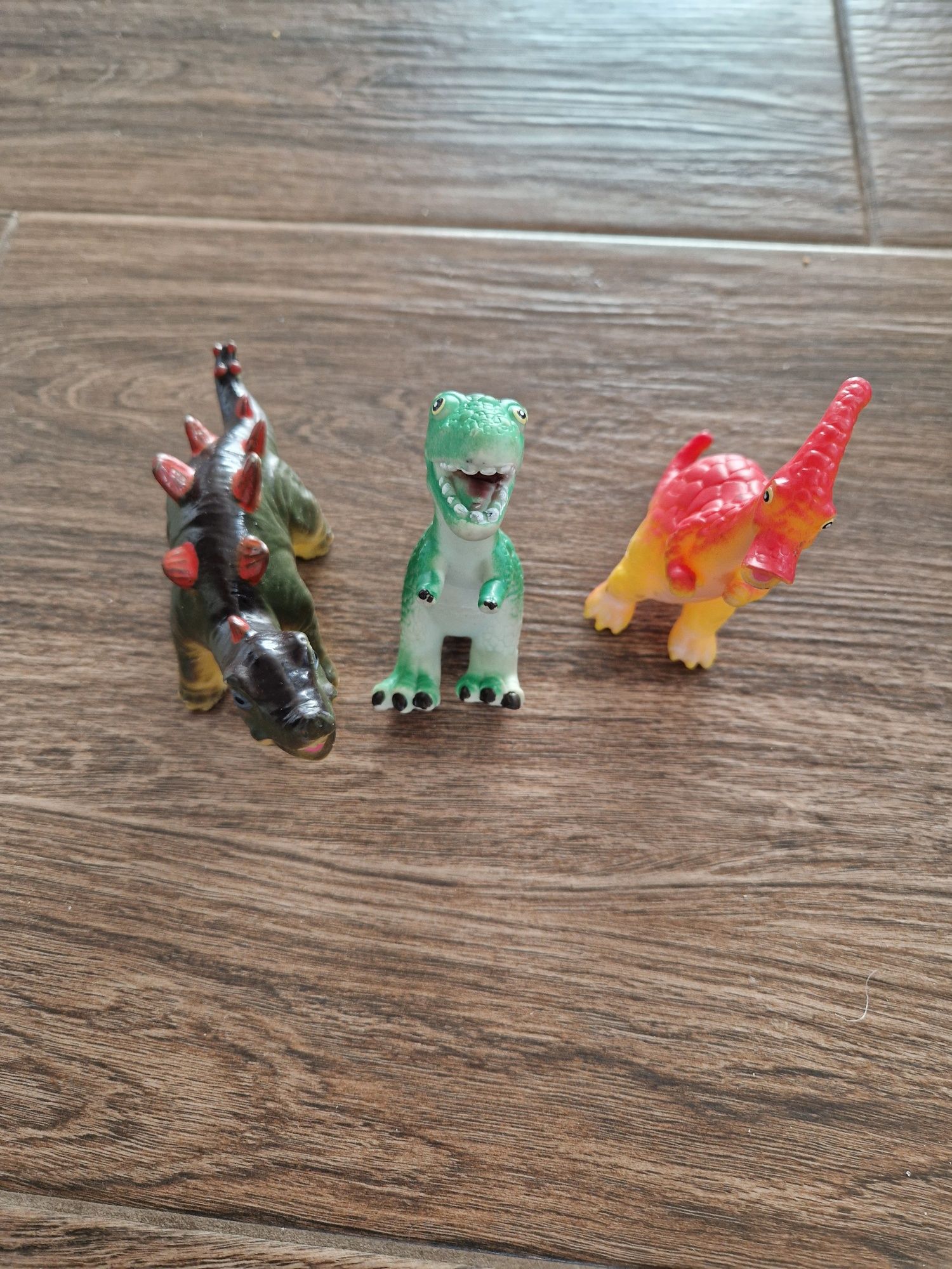 Zestaw dinozaurow dino figurki dinozaury