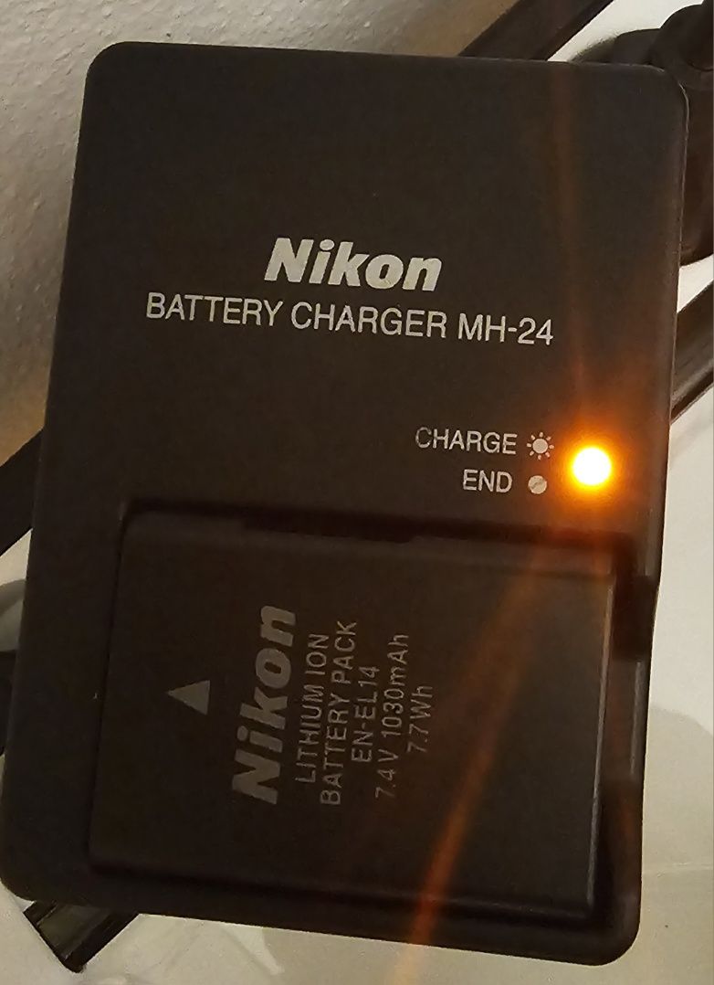 Câmara fotográfica Nikon D3200