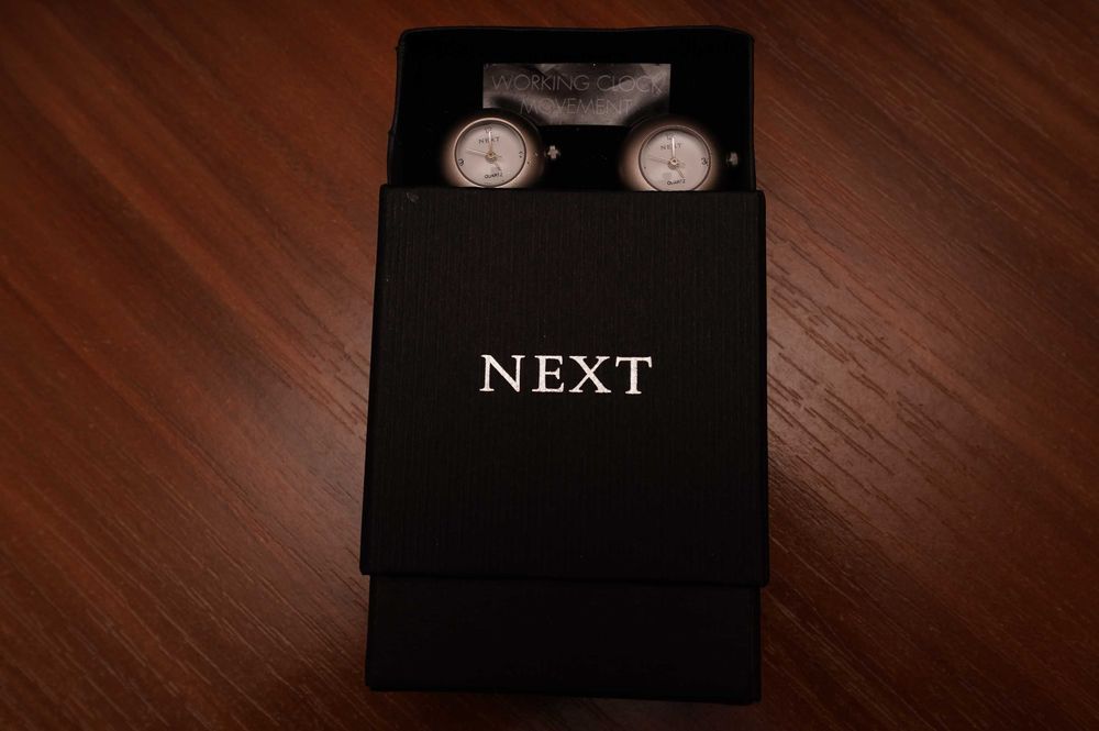 Запонки-годинники Next