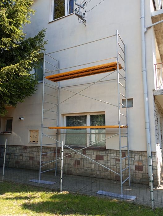 Rusztowanie elewacyjne szerokie drabinkowe 6 m roboczych