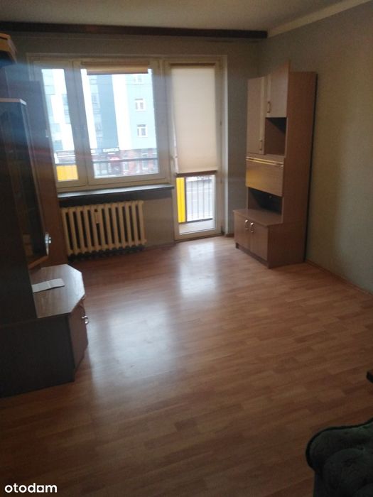 Centrum 3-pokojowe mieszkanie z balkonem