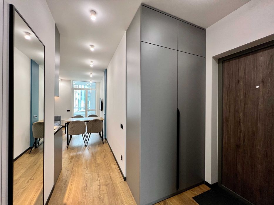 Гармонійна 1-кім 44м2 з двостороннім плануванням в ЖК Республіка