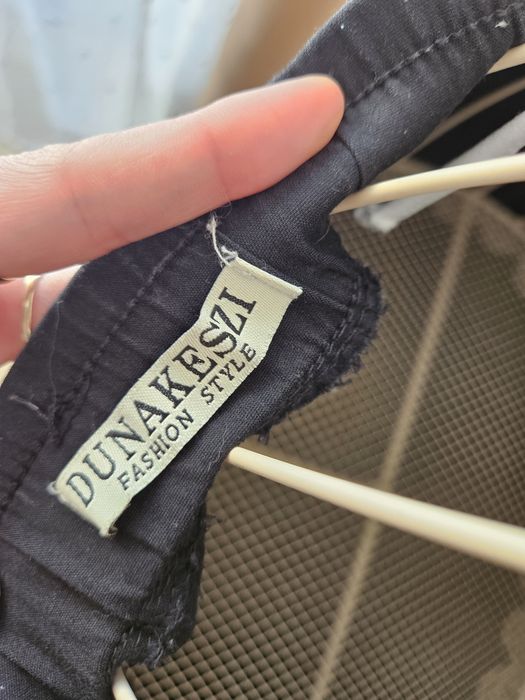 Wygodne bawełniane  Czarne Spodnie damskie na Gumce Prosta szeroka Nog