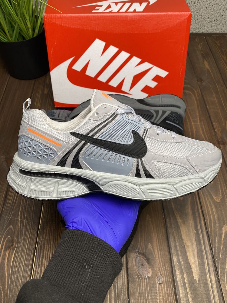 43 (27.5 см) Кроссовки Nike Zoom Vomero 5 Grey