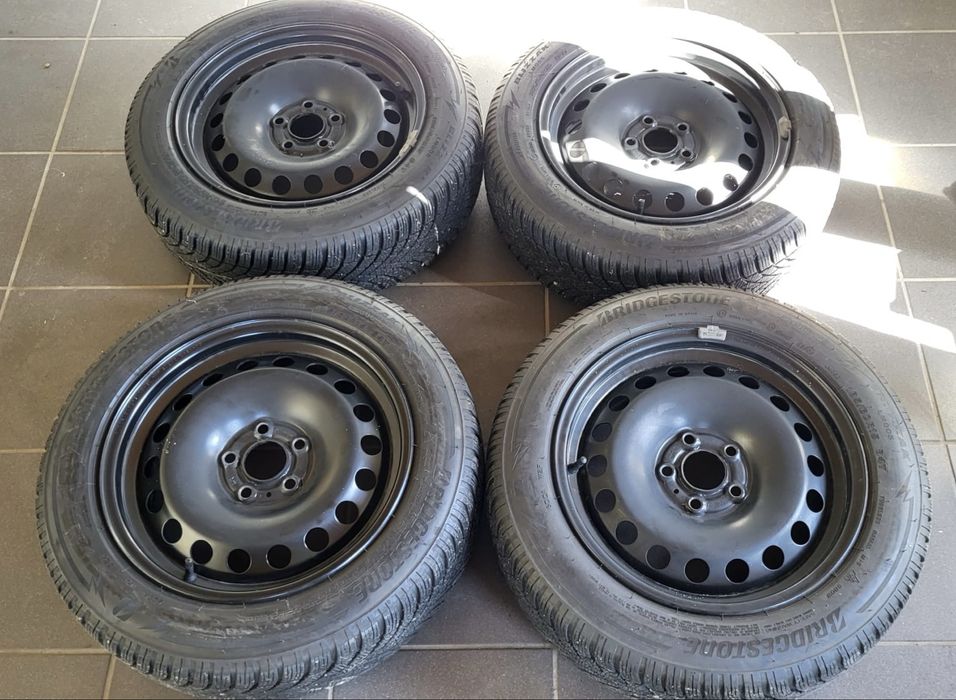 4 opony zimowe Bridgestone Blizzak LM005 185/60R15 84T 3PMSF +felgi