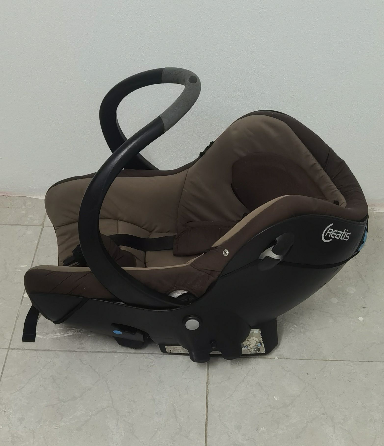 Carrinho de Bebé Ovo com maleta