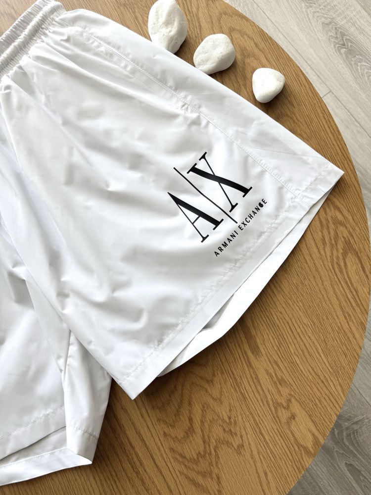 Плавальні шорти Armani чорні та білі