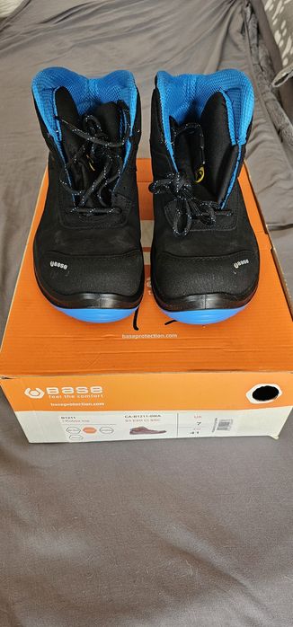 Sprzedam buty robocze firmy base