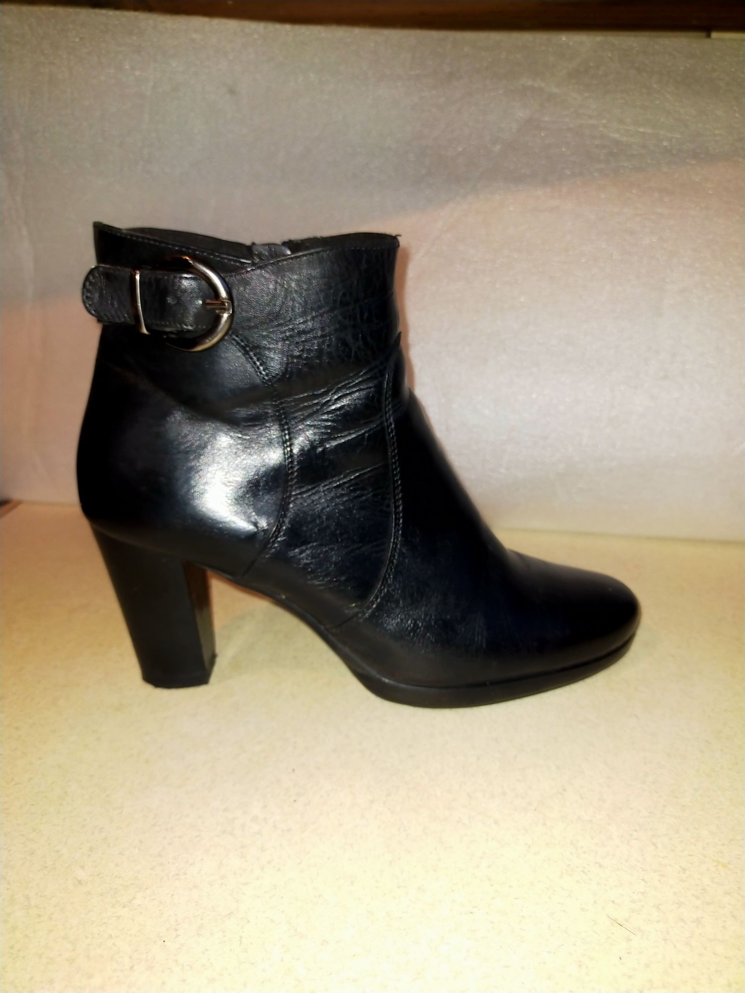 Buty Kozaki skórzane Lasocki 39 czarne