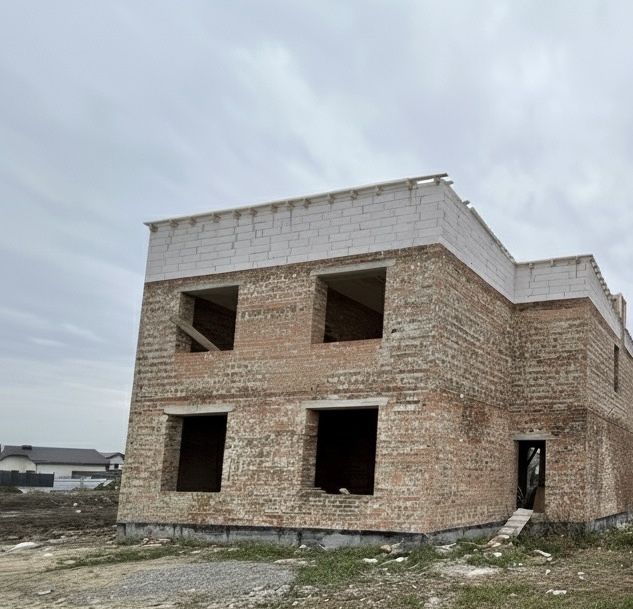 Просторий і сучасний ДУПЛЕКС  площею 140 м2