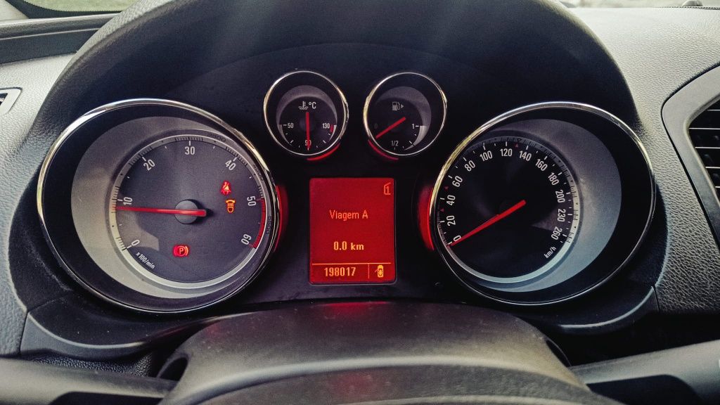 Opel Insignia 2011