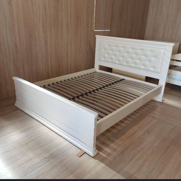 Ліжко з дерева , масив вільхи