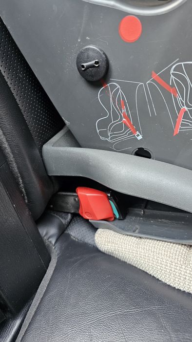 Автокрісло Britax Romer Duo Ece ISOFIX