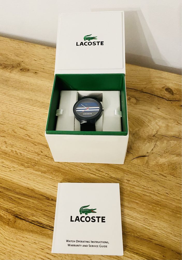 Zegarek marki Lacoste