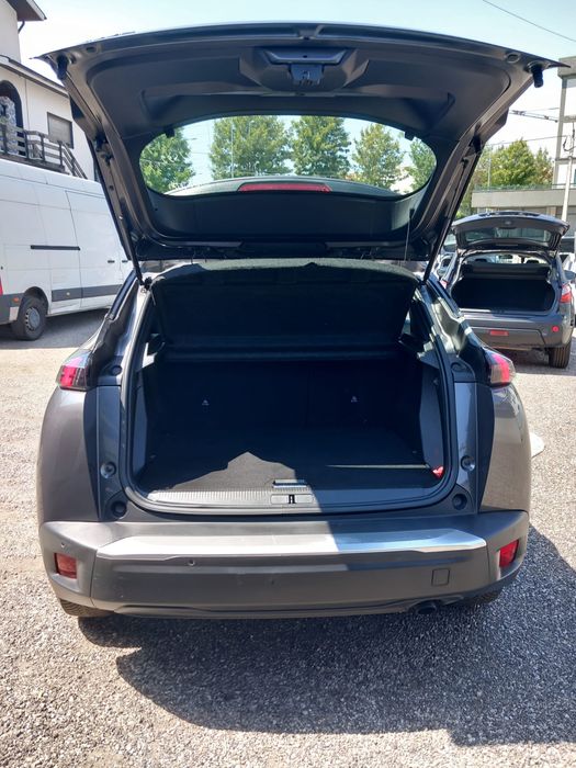 Peugeot 2008 1.2 PureTech