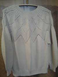 Женский вязаный пуловер